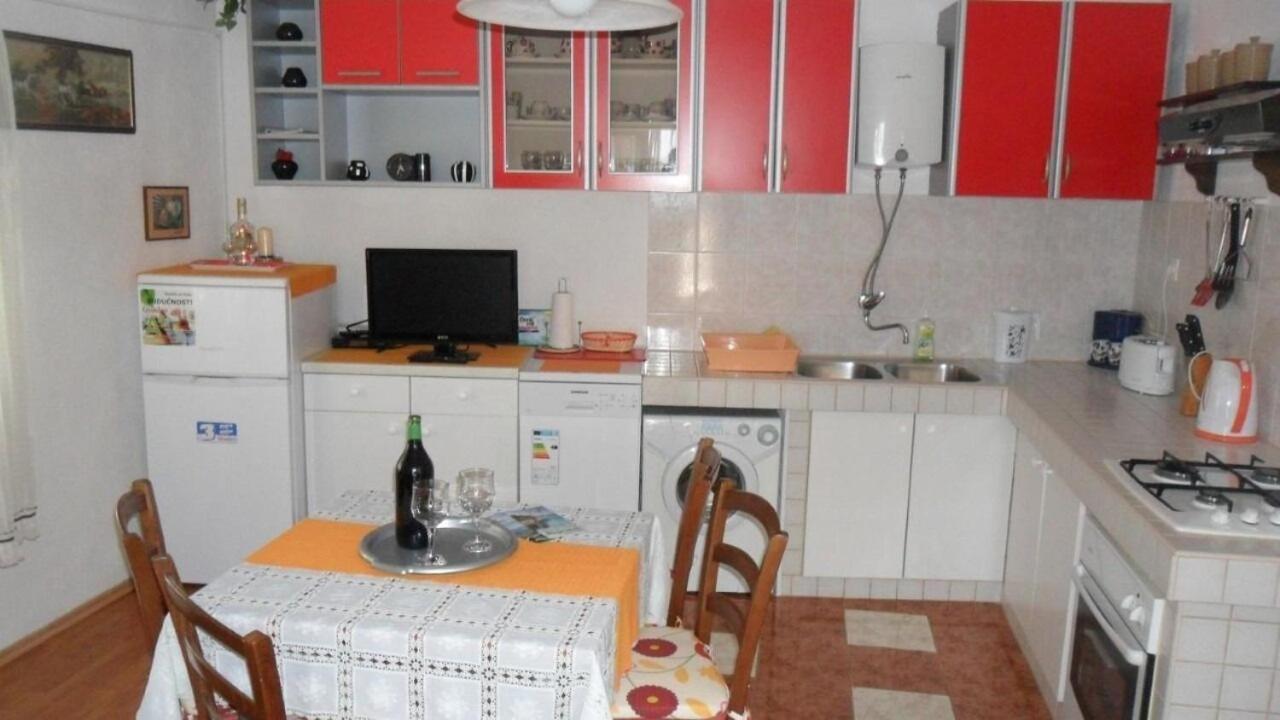 Apartment Ralje Sali Buitenkant foto